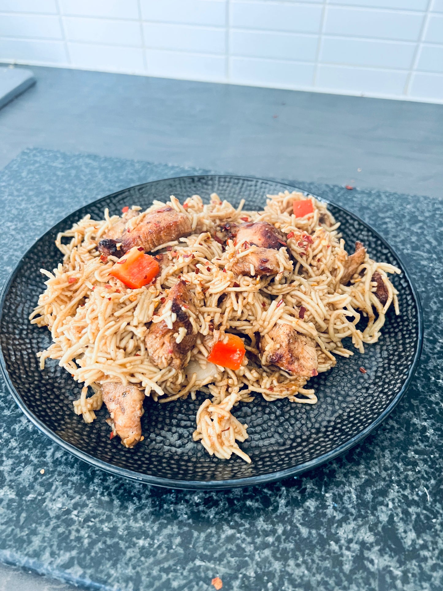 (LEANBULK) Garlic Chicken Chow Main